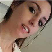 Ragazza diplomata con 100 liceo delle scienze umane impartisce ripetizioni